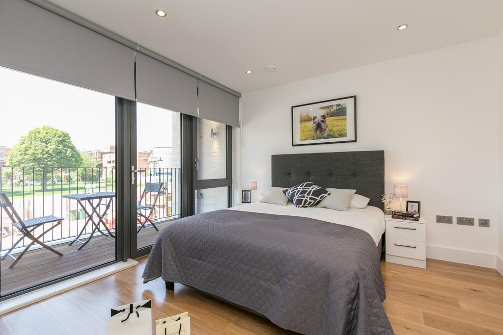 לונדון Portobello Apt With Floor-To-Ceiling Views מראה חיצוני תמונה