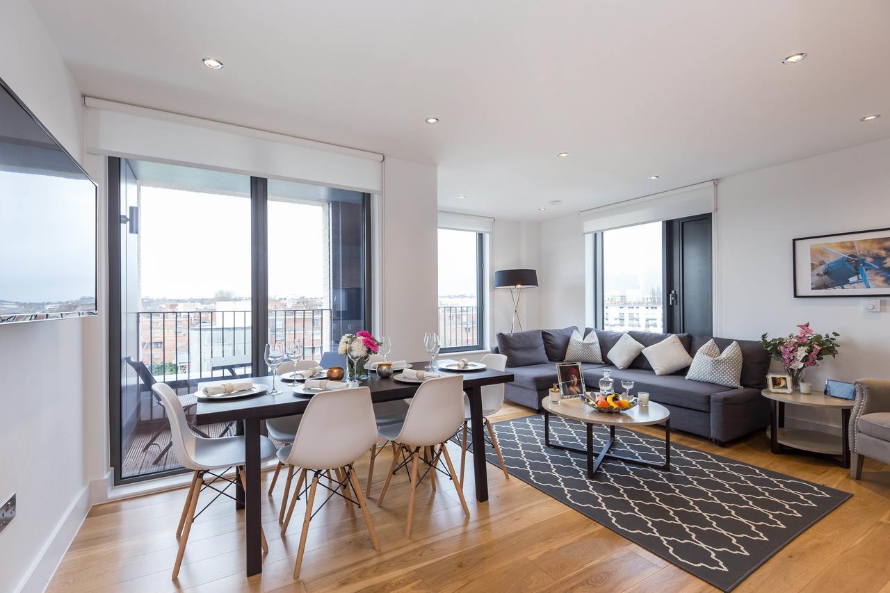 לונדון Portobello Apt With Floor-To-Ceiling Views מראה חיצוני תמונה