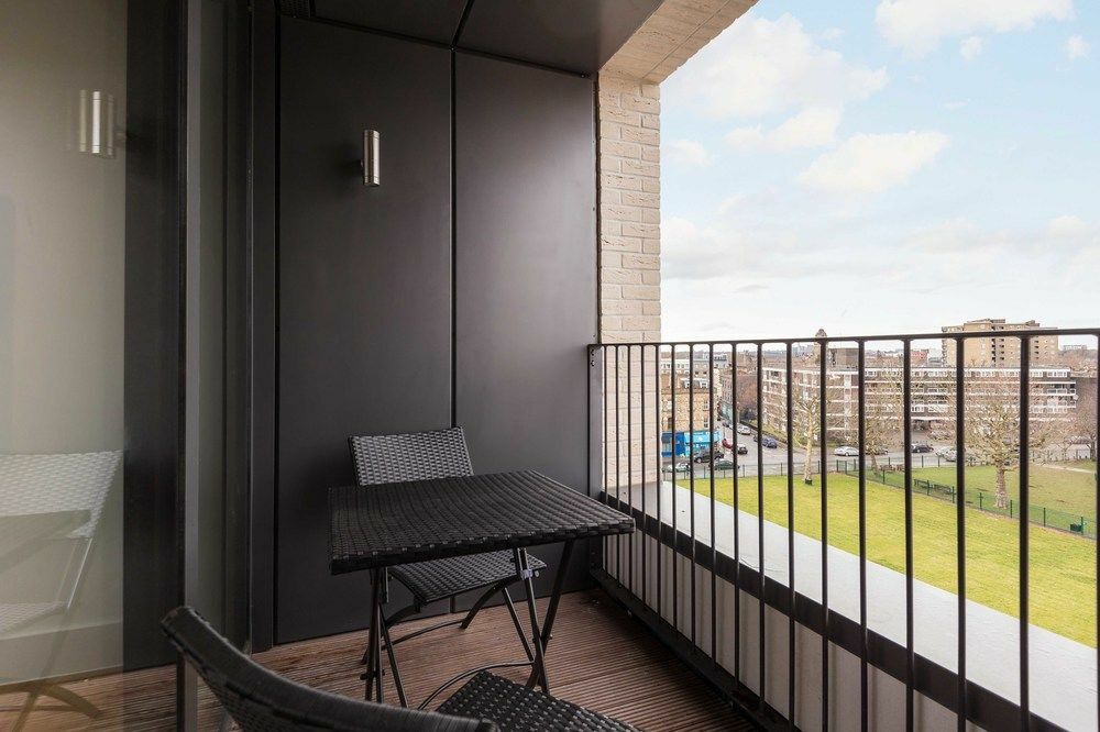 לונדון Portobello Apt With Floor-To-Ceiling Views מראה חיצוני תמונה